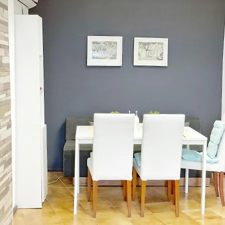 компас בורגאס